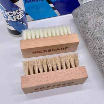 KICKSCARE CLEANING KIT